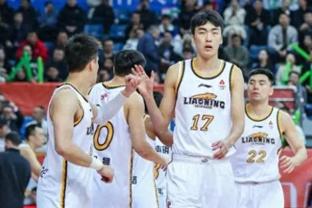 明天就是亚预赛中日对决！中国篮球之队官博晒中国男篮训练照